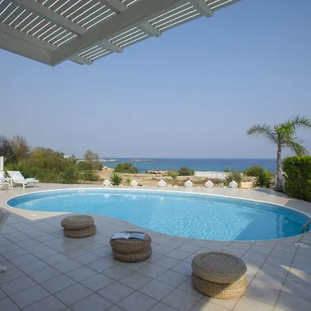 Villa Imagine Your Family Renting This Luxury Seafront Villa, Protaras Villa 1522 Protaras