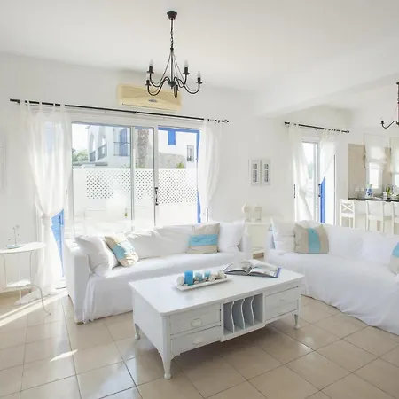 Villa Imagine Your Family Renting This Luxury Seafront Villa, Protaras Villa 1522 Protaras